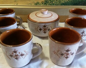 VINTAGE TEA CUPS (6) and Sugar Bowl with Lid 1970s 1980s Hand Made Hand Painted Wonderful Burnt Orange and Browns on Off White Signed