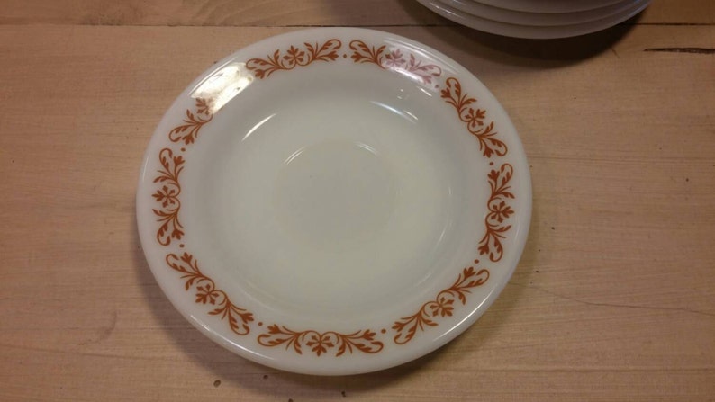 DECOR BRAND SAUCER Milk Glass White with Burnt Orange Floral Border in Excellent Condition!