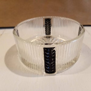 ANTIQUE ASHTRAY 1940s Great Condition Art Deco Styling!