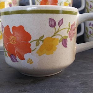 LENOX TEMPERWARE MUG &quot;Summer Wind&quot; Series Lovely 1980s Stoneware Vibrant Floral Pattern in Great Condition!