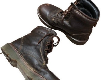 dr martens aw004 mens shoes