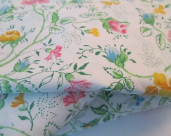 Vintage botanical sheet set floral rose pastel twin sheet set shabby cottage bedding JC Penney