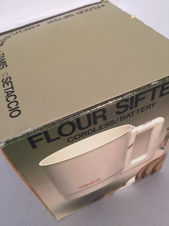 Flour Sifter 1980's Tamis Cordless Sifter Kitchen Cooking 