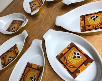 Vintage mini casserole bakers, Au Gratin individual Dutch STYLE bakeware, tulip graphic flower Siena Ware ceramic ovenware set of 8