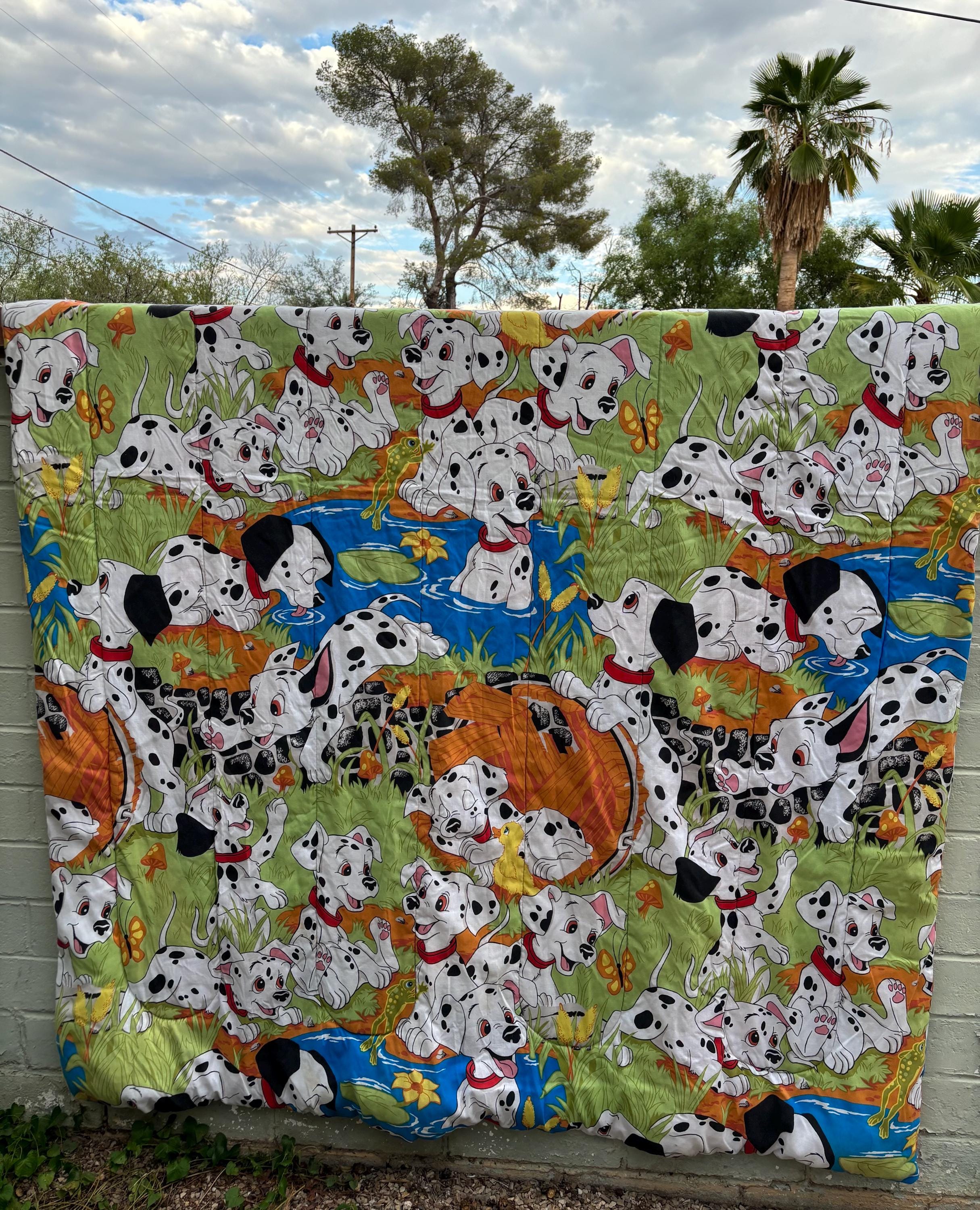 【激レア】disney101匹わんちゃんvintageラグマット マルチカバー Vintage 101 Dalmatians Comforter, Disney Reversible Bedding