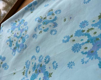 Vintage Flower Power Flat Sheet, blue Daisy double sheet, mod floral bedding Pacific READ DETAILS