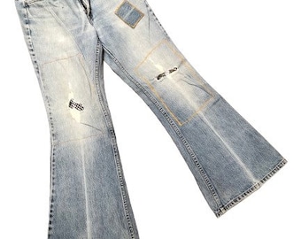 Vintage Levi’s 684 bell bottom jeans 32 x 32 Hippie patchwork Levi’s  jeans 1970s Levis orange tag