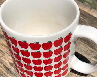 Vintage Apple Mug 80s Mod Graphic Ceramic Apple Coffee Mug Vintage Apple Mug 80s Mod Graphic Ceramic Apple Coffee Mug