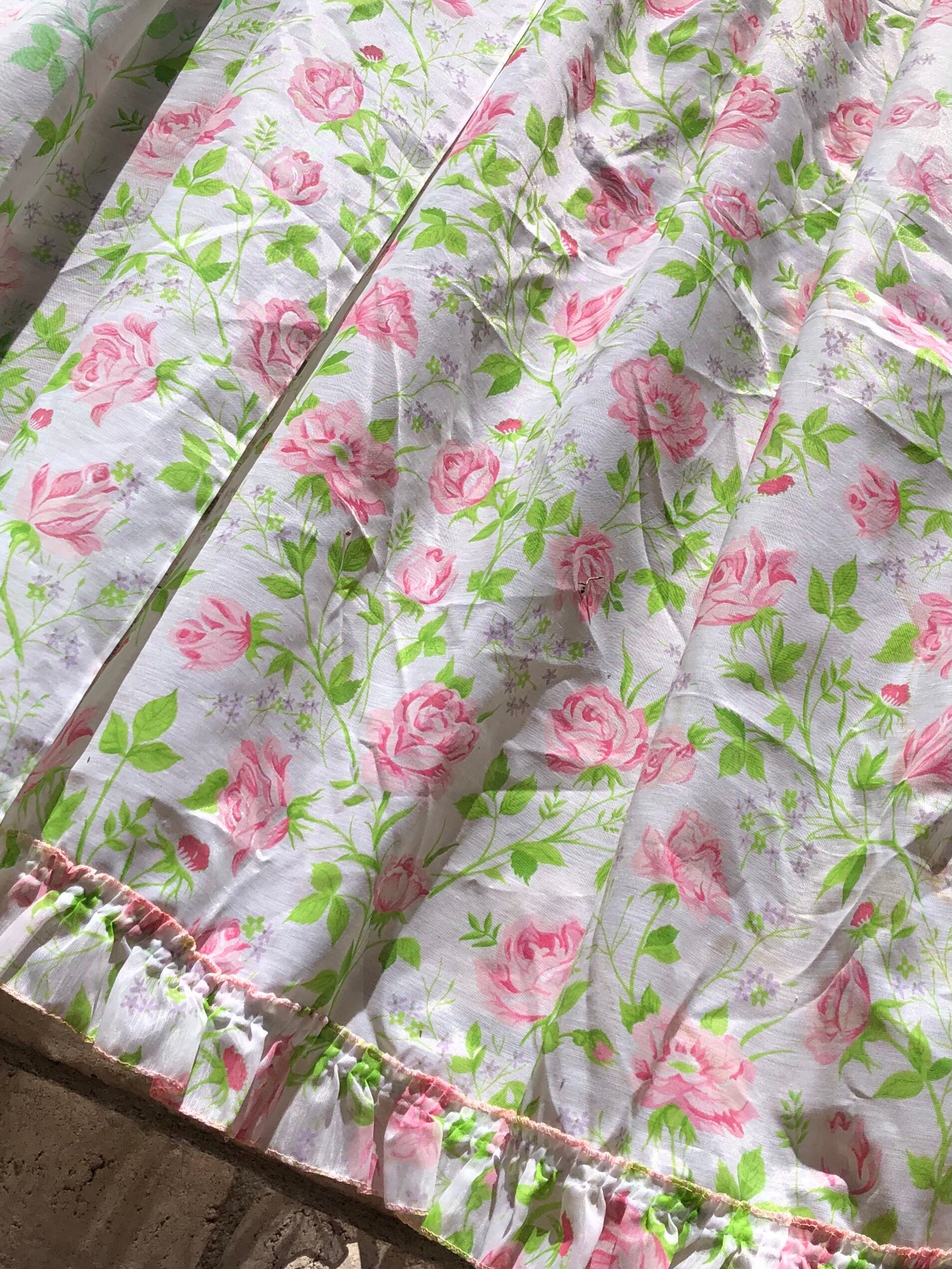 Vintage Sheer Rose Curtains Floral Pink Red Green Rosebud Ruffle Edge