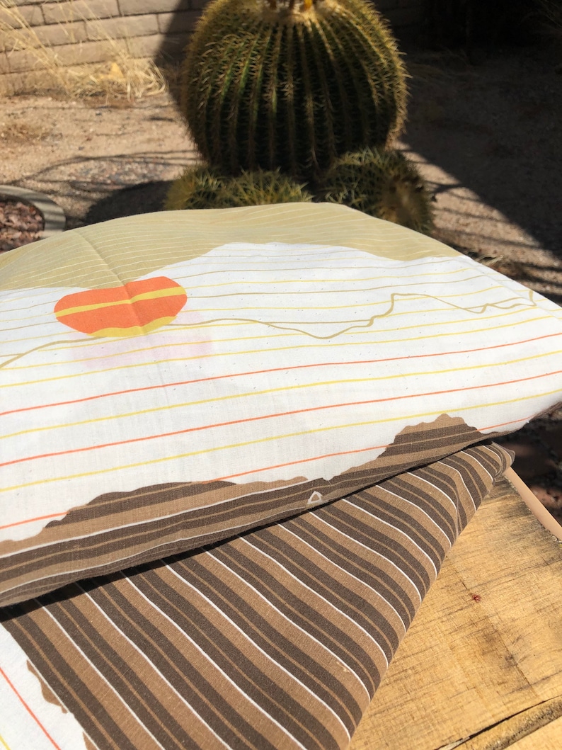 Vintage Sunrise Sunset Sheet set, mod mountain skyline King set, 70s sun moon skyline graphic color block western scenery Tastemaker image 2