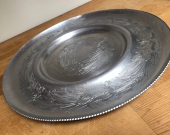 Vintage hand forged metal serving tray, floral embossed hammered aluminum round tray, silver tray scalloped edge metal charcuterie tray READ