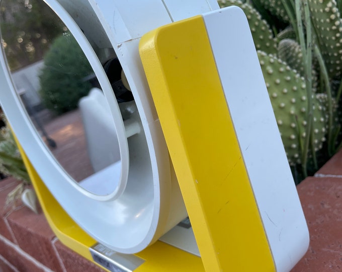 Vintage Clairol Light up Mirror 70s Mod Yellow White Double Sided