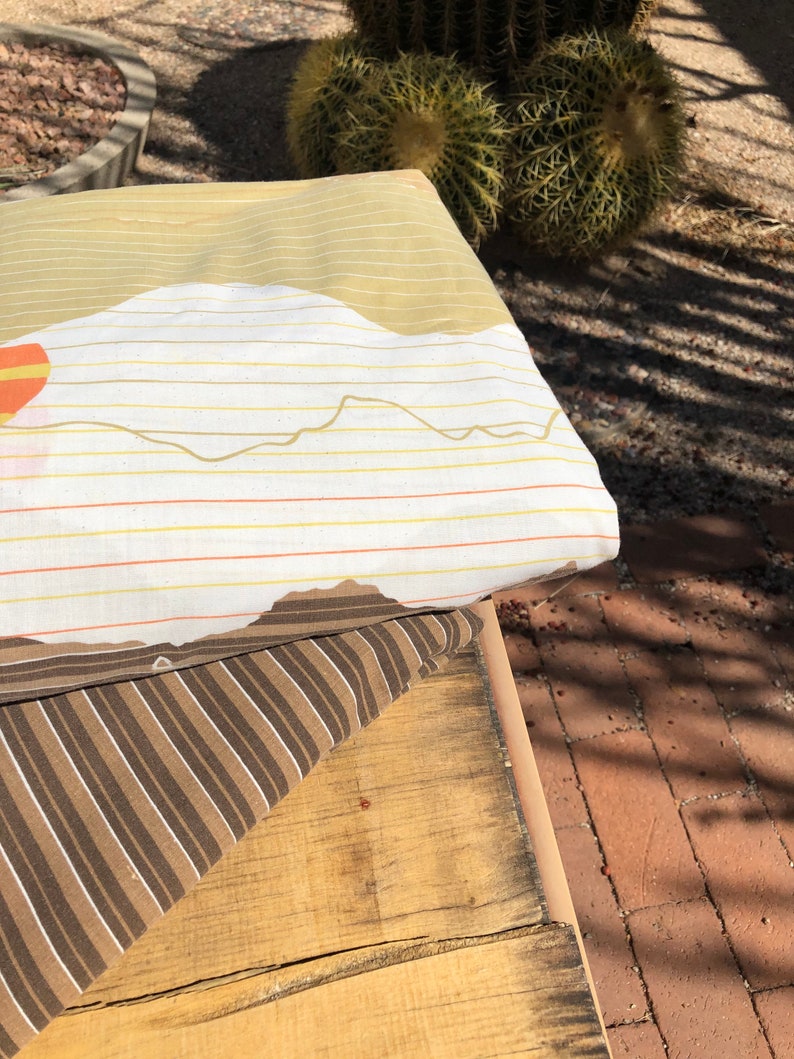 Vintage Sunrise Sunset Sheet set, mod mountain skyline King set, 70s sun moon skyline graphic color block western scenery Tastemaker image 6