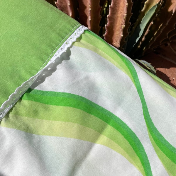 Drap plat à rayures ondulées vintage vert mod abstrait graphique rayures pastel, literie mod motif torsadée, drap plat double Dan River