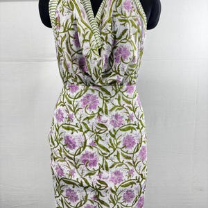 Lavender Vine Sarong, Green Botanical Cotton Wrap, Purple Flower Beach Skirt, Indian Textile, Boho Summer Holiday Outfit