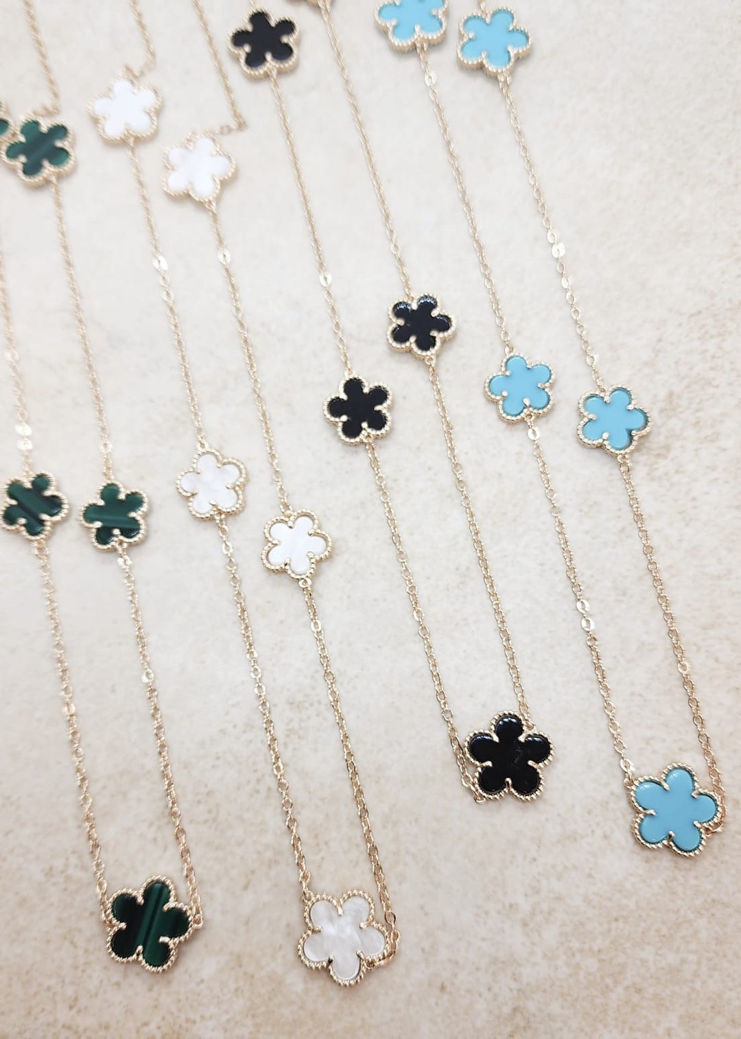 アクセサリー surgery ice clover logo necklace surgery ice clover logo necklace