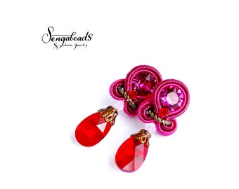 Small earrings. Soutache earrings. Red earrings. Magenta earring. Swarovski earrings. Stud earrings. Handmade gift. Red bijoux.. Gift.