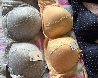 Many Qishu Bras A17 Plus Size