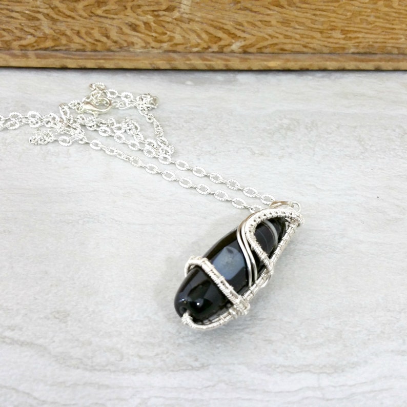 Wire Wrapped Agate Pendant Necklace Silver Etsy