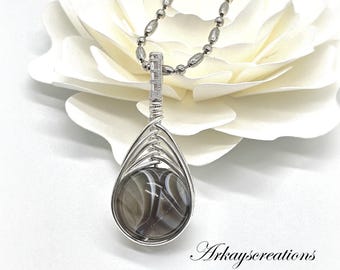 Botswana Agate Wire Wrapped Pendant Necklace in Herringbone for Grounding and Elegance