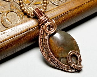 Root & Stone: Rustic Copper Wire Agate Pendant Necklace