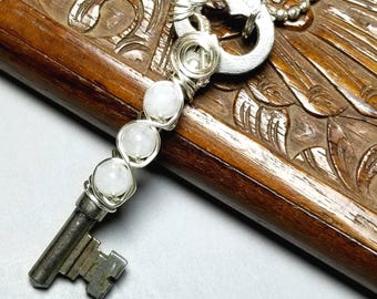 Silver Wire Wrapped Moonstone Key Necklace — Artisan Gemstone Pendant