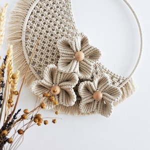 Macramé flower half moon wallhanging patroon pdf image 2