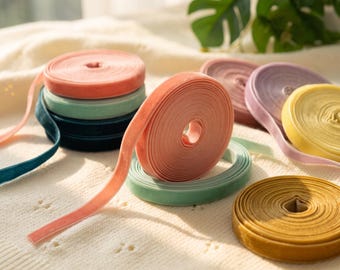 Nastro effetto velluto da 5 iarde, disponibile in 26 colori, ideale per lavoretti natalizi e accessori fatti a mano.