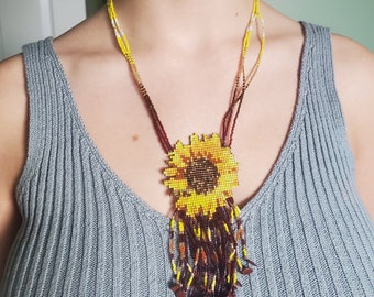 Blooming Sunflower Beadwoven Necklace