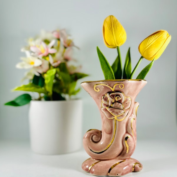 40’s Horn of Plenty Pink & Gold Bud Vase - Vintage 1940’s Ballerina Pink and 22k Handpainted Gold Mini Cornucopia Spring Bud Blossom Vase