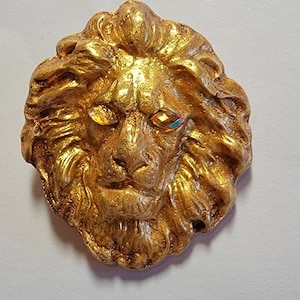 Lion Brooch