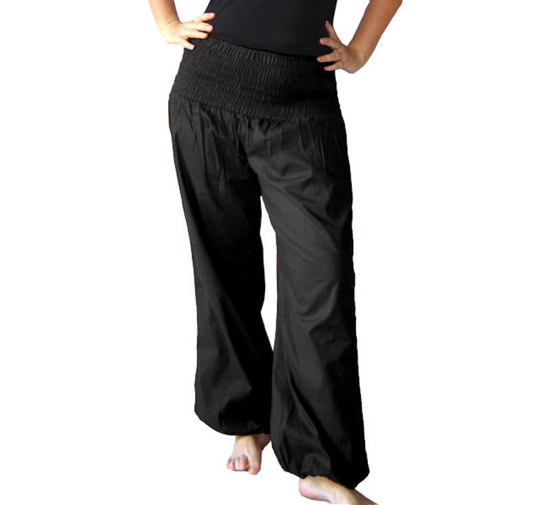 Pluderhose Pumphose Yoga Hose schwarz kissagato Bild 2