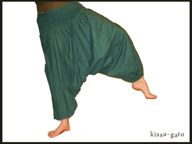 Harem pants Pluderhose Pumphose Sarouelhose Yoga petrol blue kissagato image 1