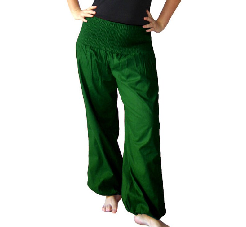 Yoga pants Pluderhose Pump pants dark green Pants kissagato green image 3