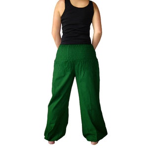 Yoga pants Pluderhose Pump pants dark green Pants kissagato green image 4