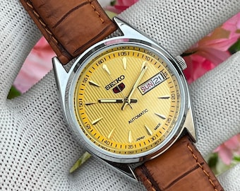 ZITURA Swiss Made Quartz Watch: Solid Gold Dial, New Leather Band