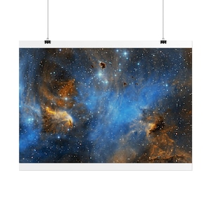 Poster van de Lambda Centauri-nevel | Blauwe kosmische melkwegstelsel muurdecoratie (Giclée print)