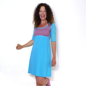 Women's dress 3/4 sleeves, A-shape, empire turquoise, red ORGANIC image 1