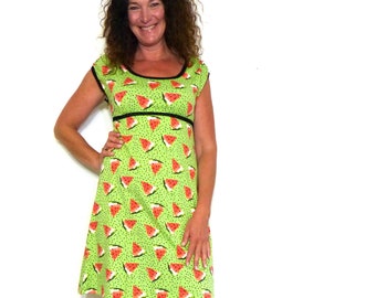 Dress in A-shape -melon, puff sleeves - light green, organic