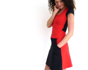 SALE!! Dress with pockets, short sleeves, red and black