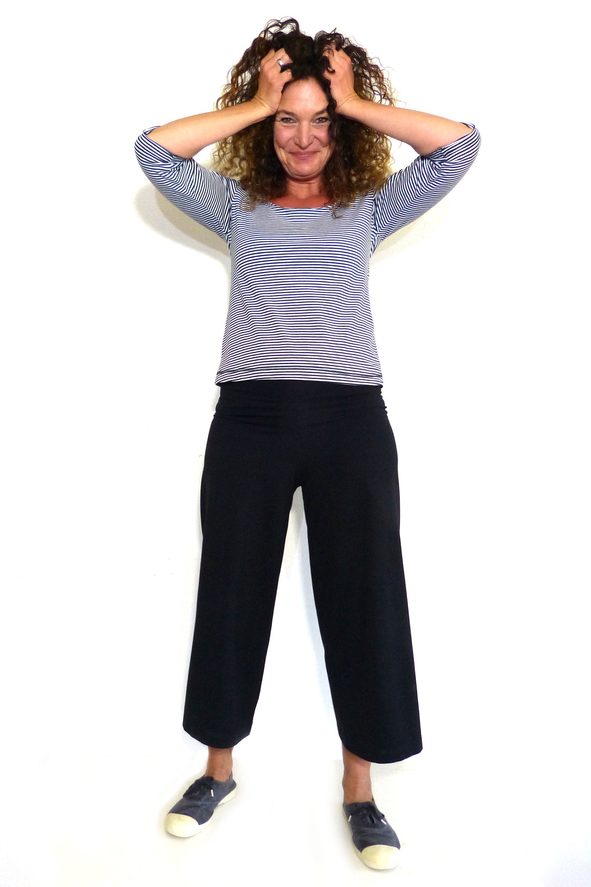 High-waisted Culottes Made of Sturdy Jersey, Black, Organic