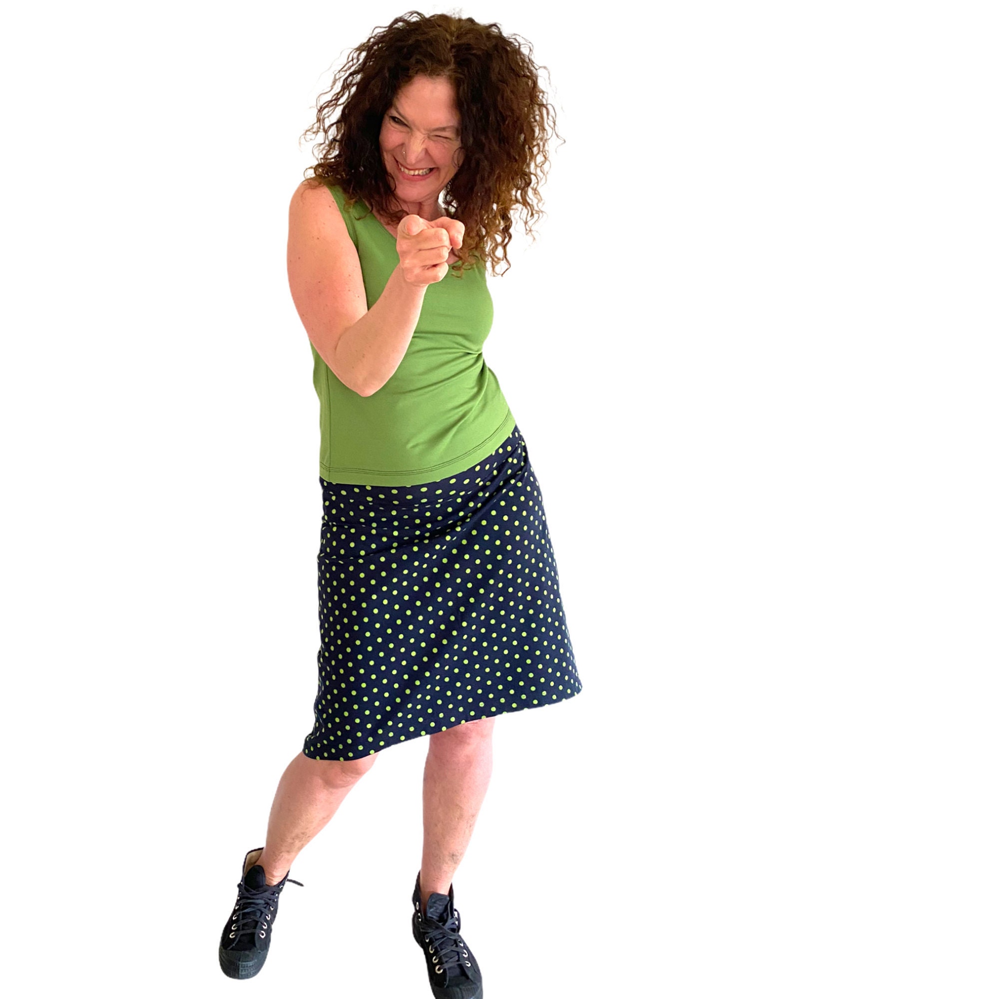 Waistband Skirt Shorter at the Front 