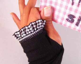 Cuffs, arm warmers with thumb hole - black, white