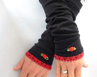 Cuffs, arm warmers, wrist warmers - black with rose