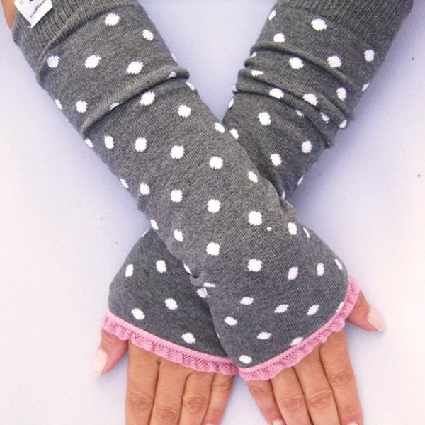Cuffs, arm warmers, wrist warmers - gray dots