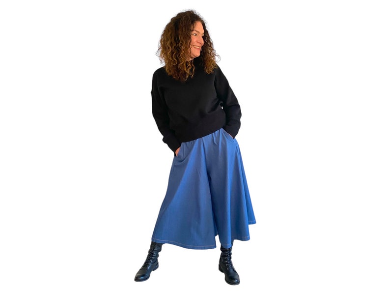 Culottes made of stretchy jeans in blue, one size 36-42 image 1