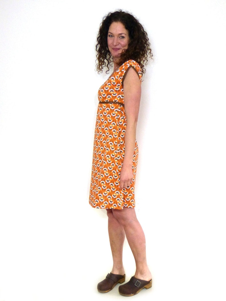 Dress in A-shape, puff sleeves brown, orange ORGANIC image 2