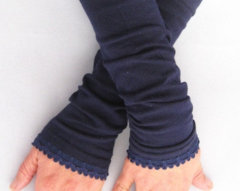 Arm warmers, fingerless gloves in navy blue with blue trim