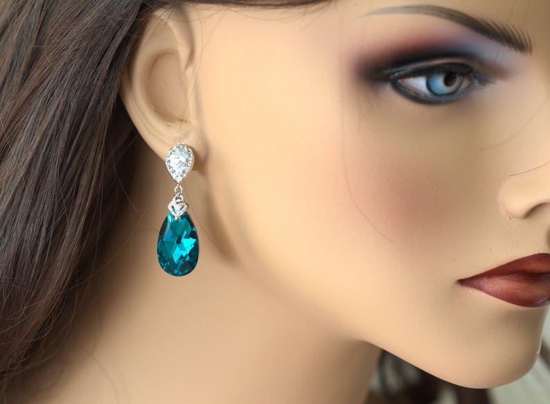 Teal Swarovski Crystal Jewelry Set, Rhodium Plated Necklace and Earrings BZ32JS image 4