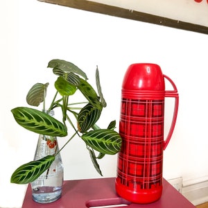 Vintage Aladdin Plaid Thermos : Red 1 Pint Insulated 1970s